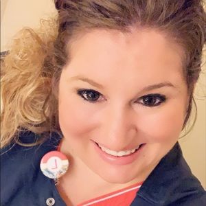 Meet your Posher, Loretta